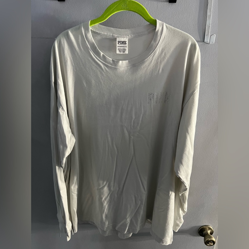 VS PINK long sleeve tee